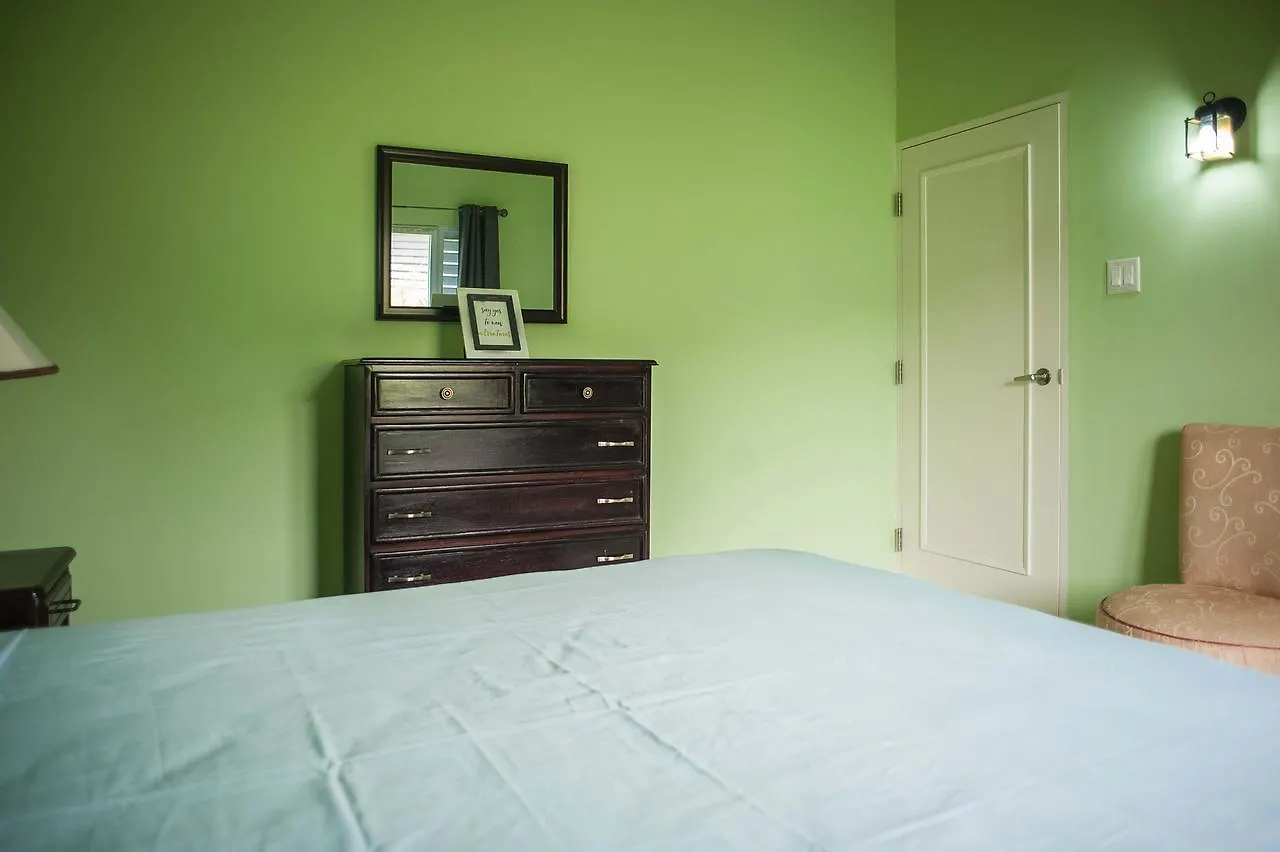 Feriehus Jamaica Shades @ Cool Shades Villa Priory